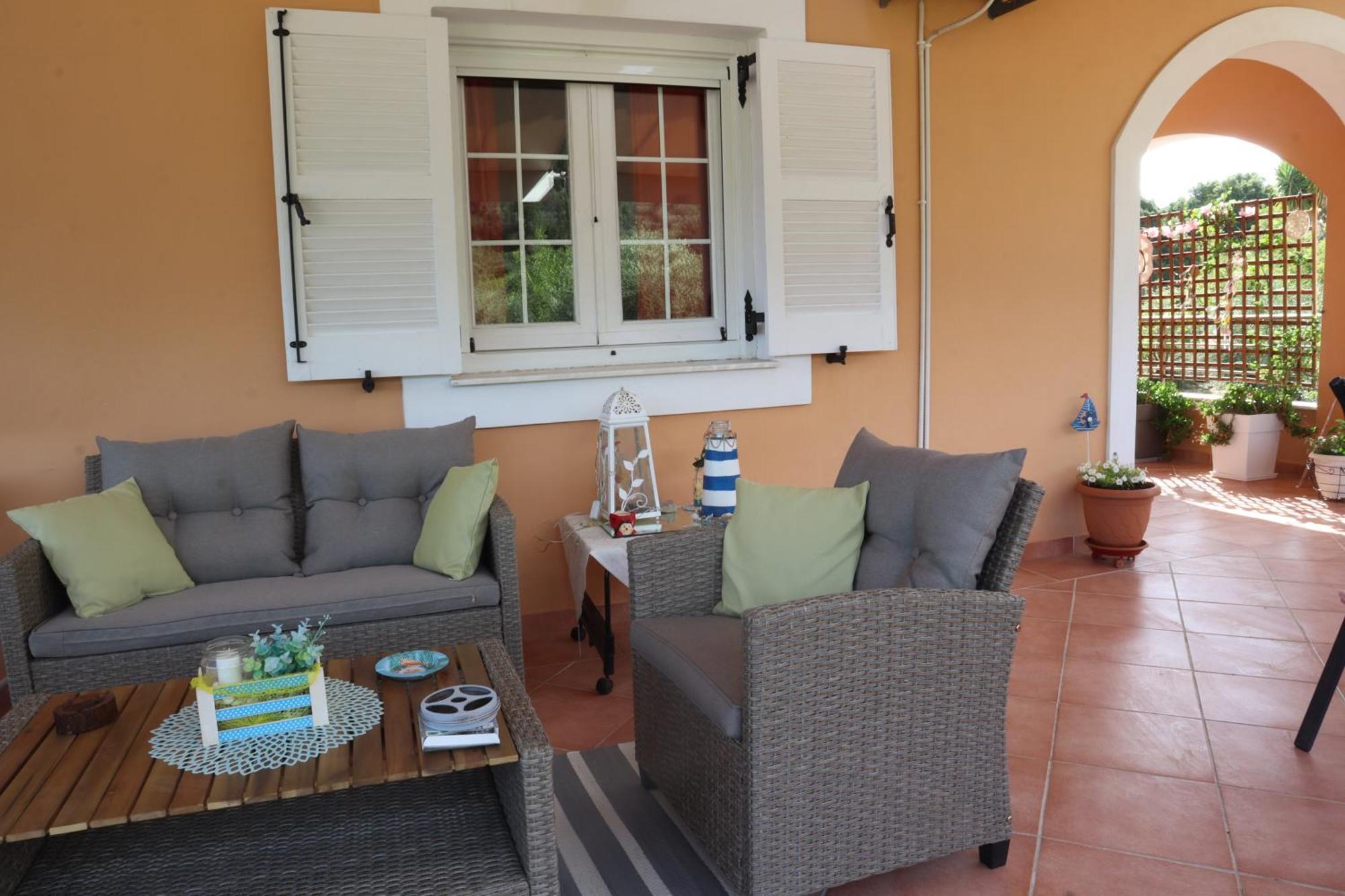 Pasiphae Holiday Apartments *
