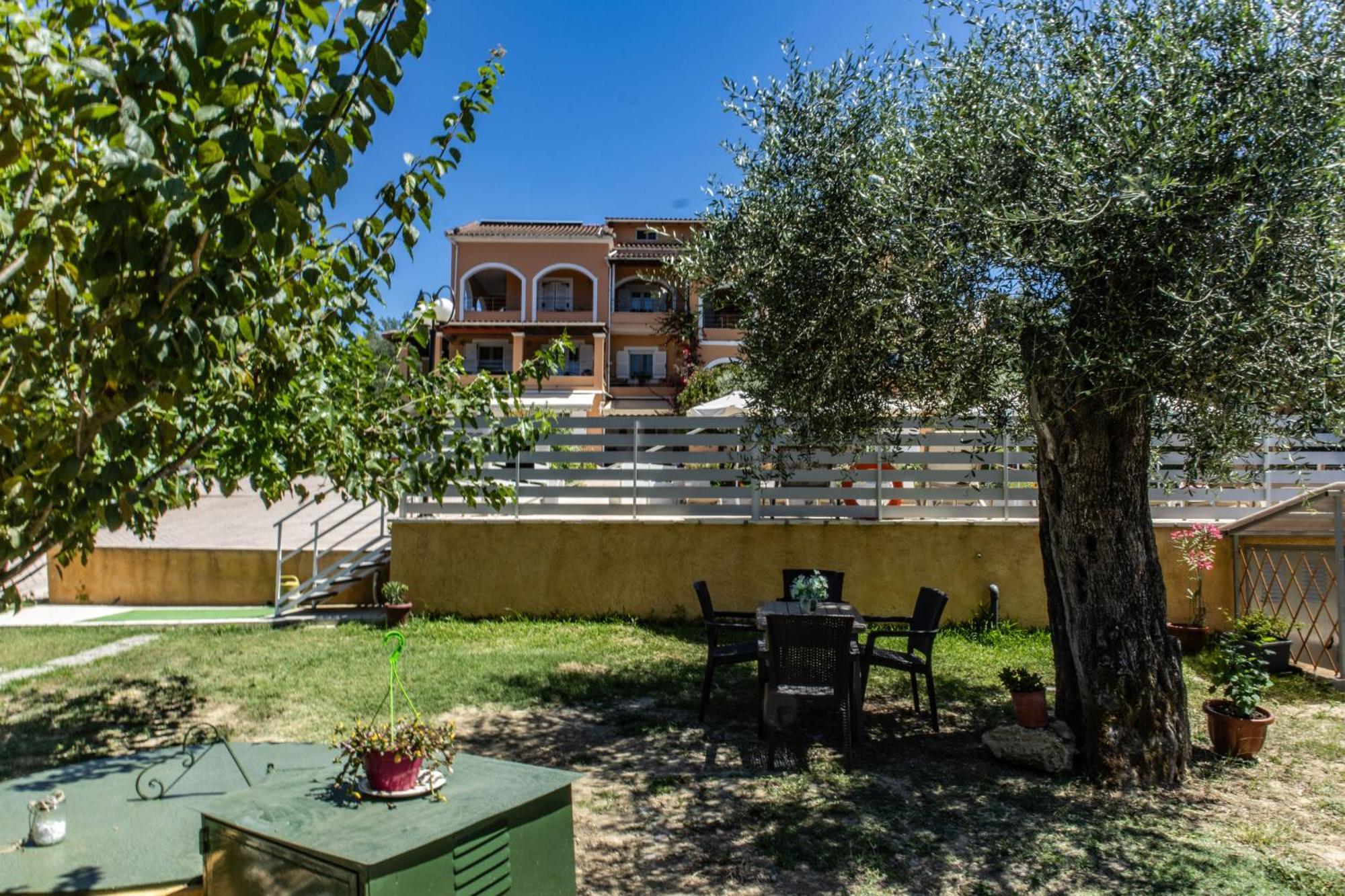 Pasiphae Holiday Apartments