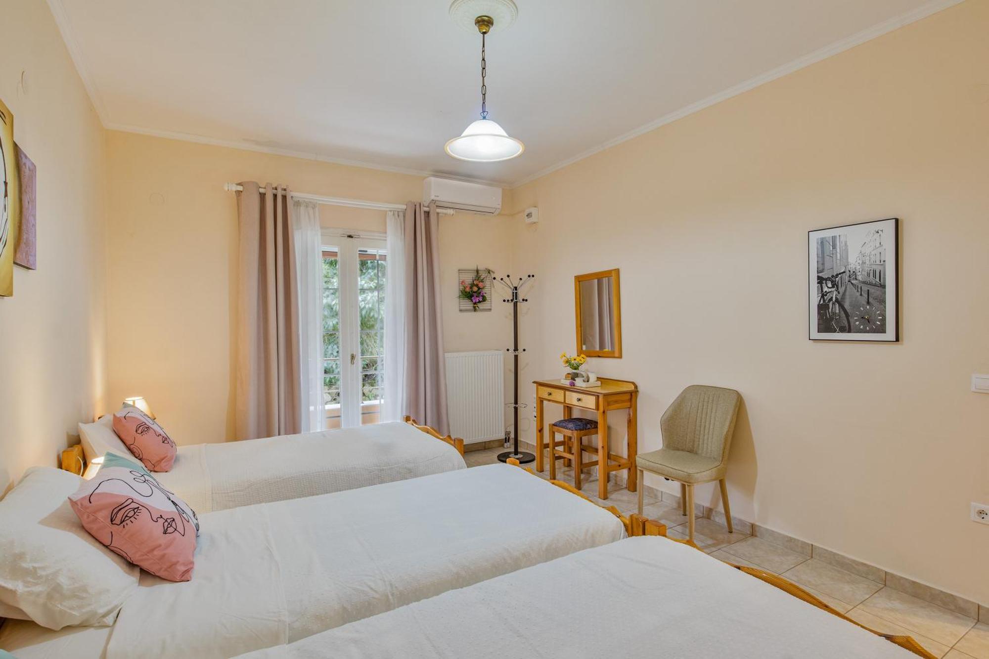 Pasiphae Holiday Apartments Kontokali